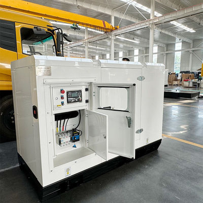 Power Solution 438kVA CUMMINS Diesel Generator For Business